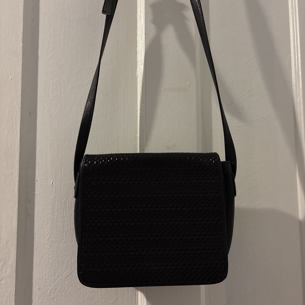 Vintage Linda Allard, Ellen Tracy Black Shoulder‎ Strap Women's Leather  Purse